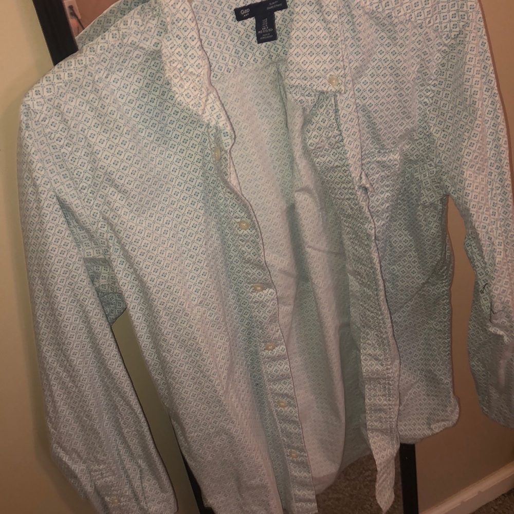 Gap dress shirt